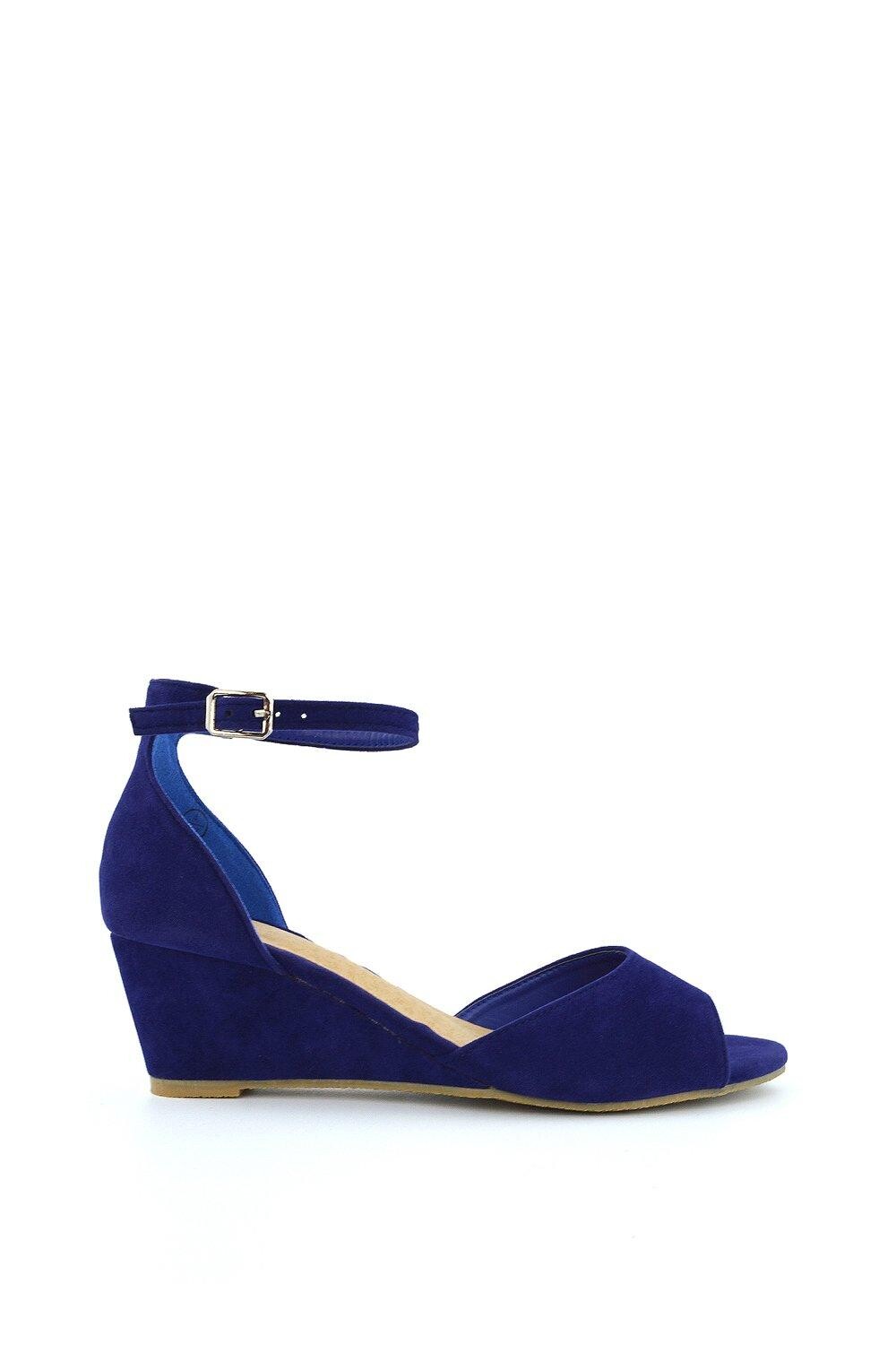 Босоножки на средней танкетке 'Lottie' Peeptoe XY London, темно-синий — фото 4