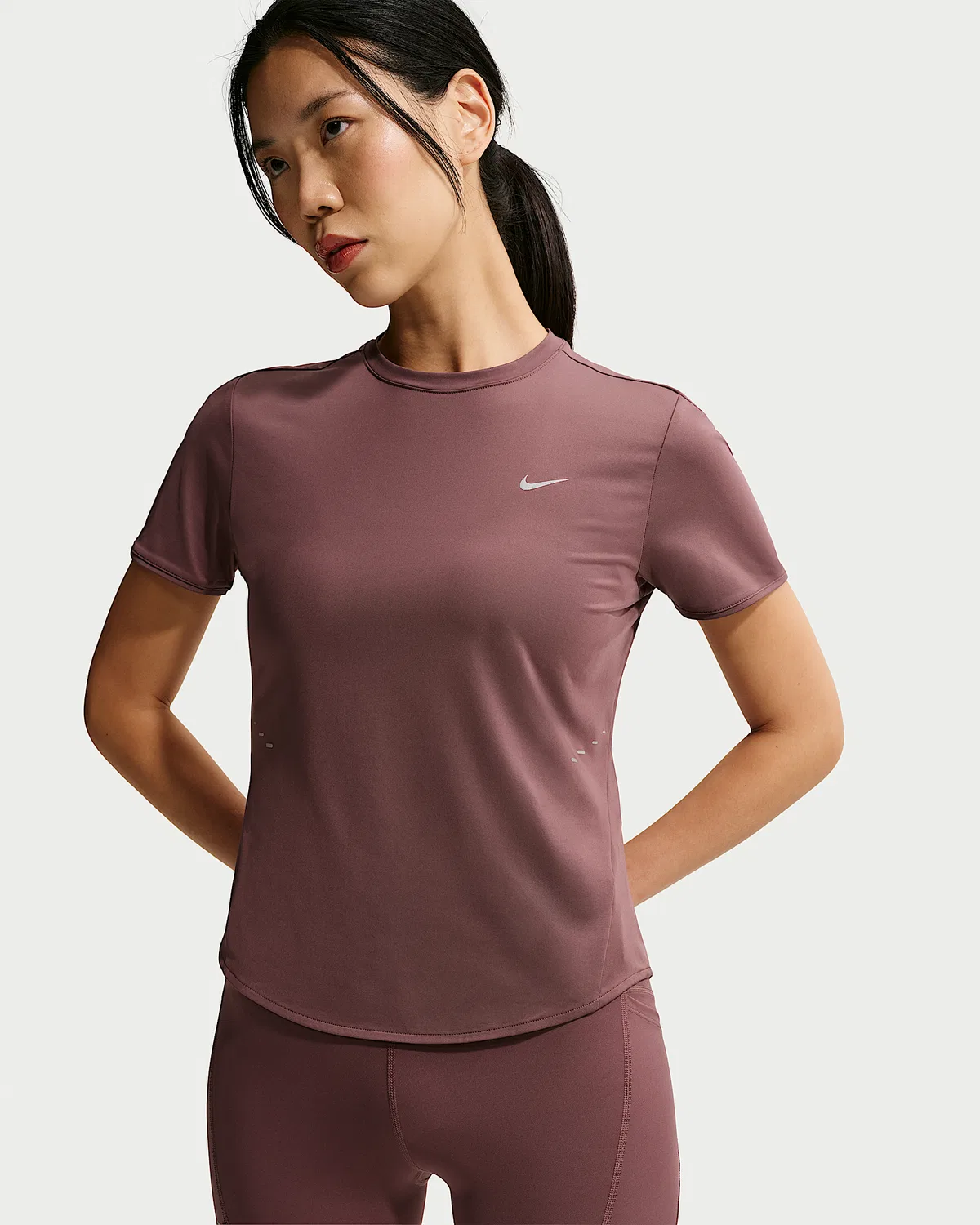 Женский топ для бега с коротким рукавом Dri-FIT Nike Swift, Tattoo