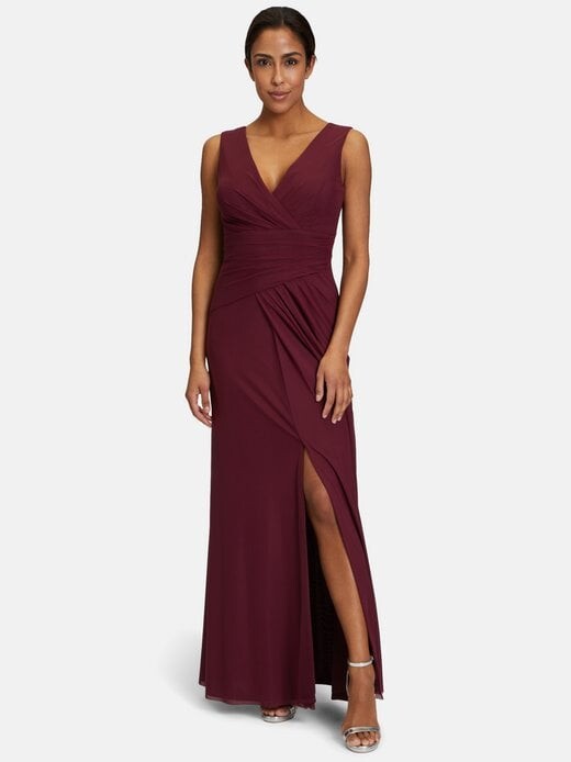 

Вечернее платье Vera Mont, бордовый