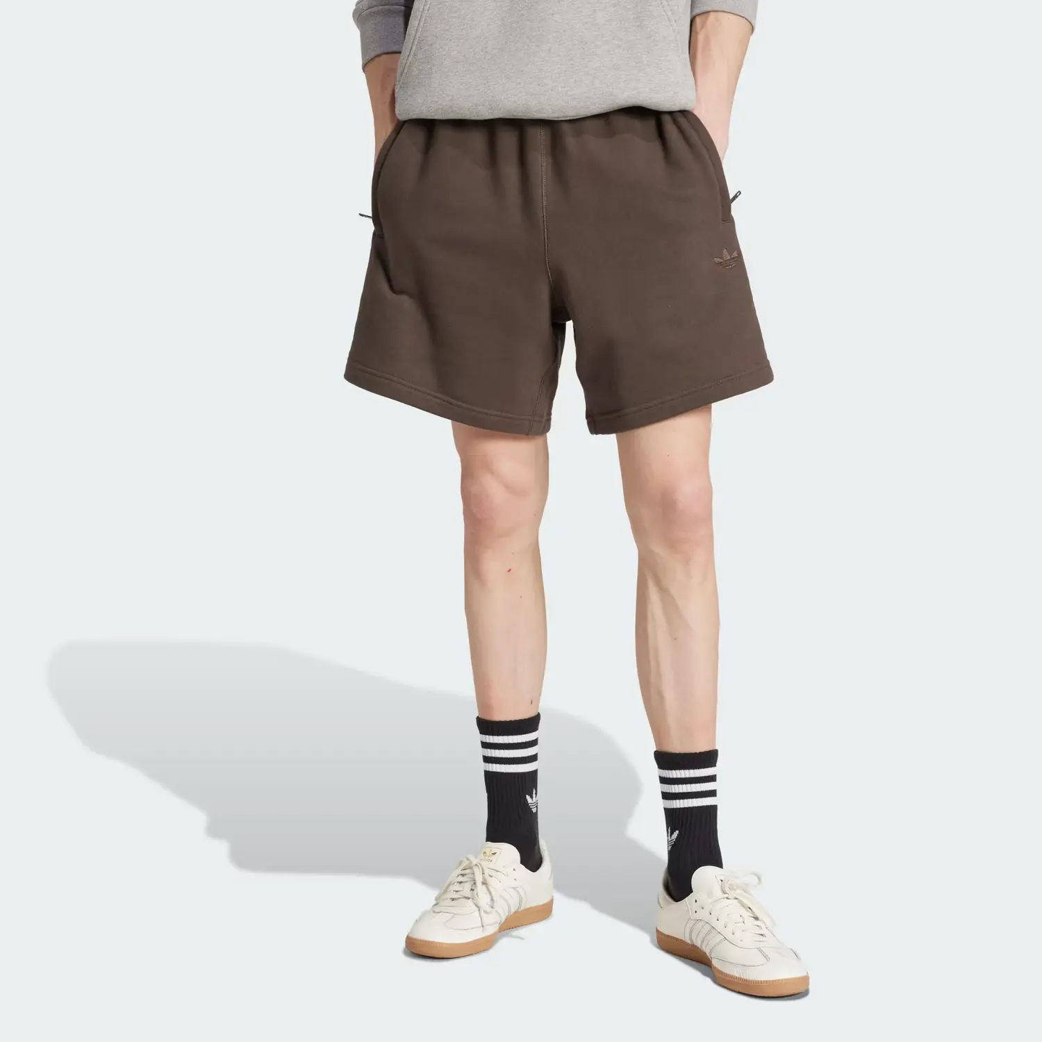 Adidas Originals Повседневные шорты Premium Essentials мужские Shadow Olive — фото 4
