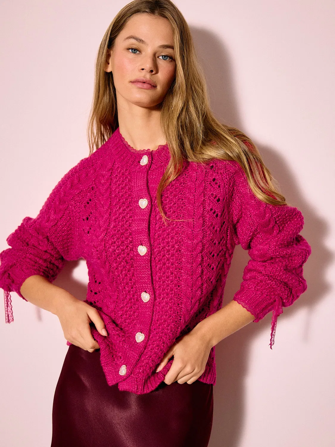 Кардиган с кружевной отделкой и косами, Cable Knit Lace Trim Cardigan Next, ярко-розовый