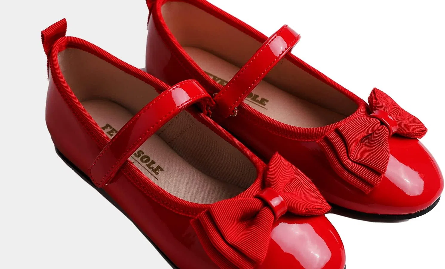 Детские балетки для девочек с принтом FEVERSOLE, Red Patent Vegan Leather Bow Tie Loop Maryjane — фото 2