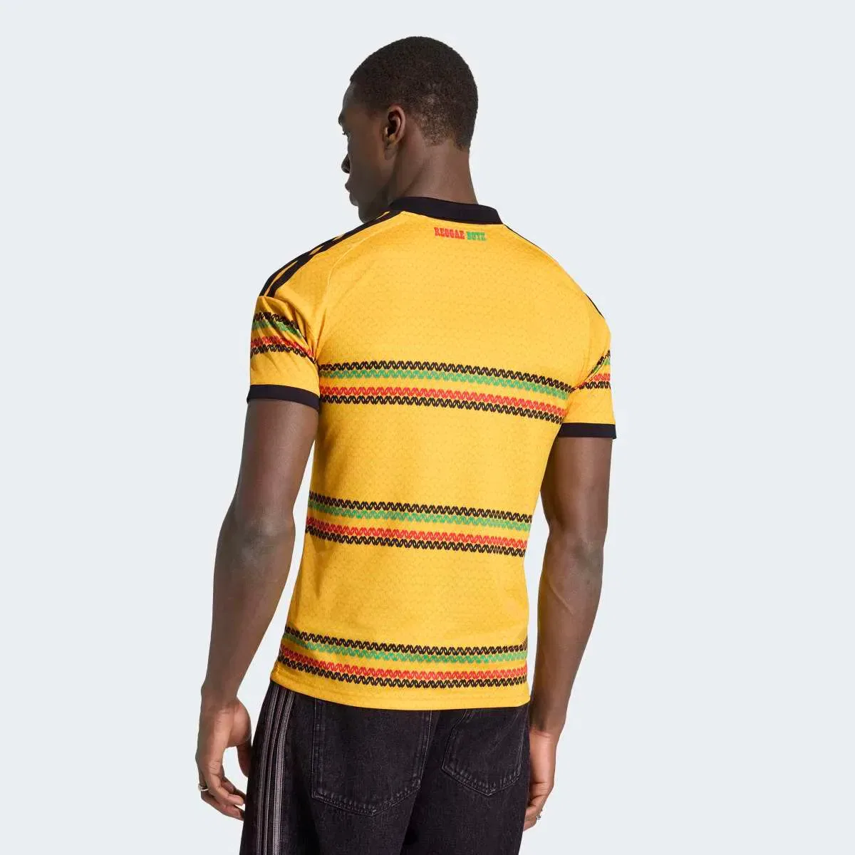 Мужская футболка Jamaica Mundial 2026 adidas, Amarillo Negro — фото 2