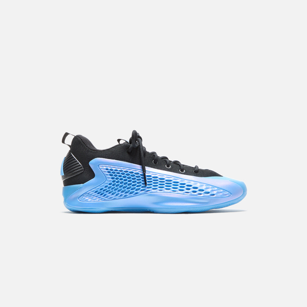 

Кроссовки adidas AE 1 Low, цвет Blue Burst/Core Black/Cloud White