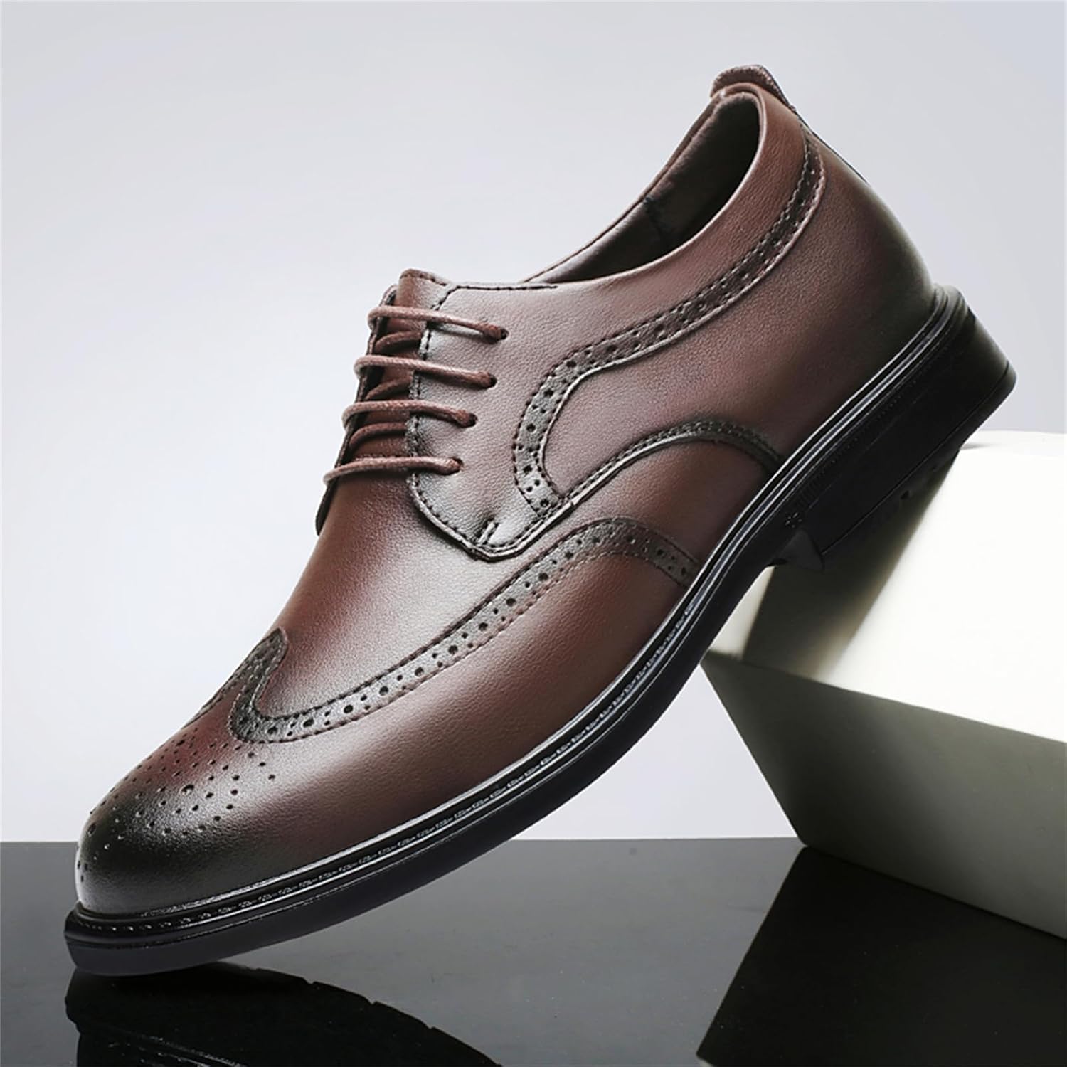Мужские туфли оксфорды Brogue Wingtip из натуральной кожи с шнуровкой, легкие, мягкая кожа верх, декоративные перфорации, низкий каблук, туфли для офиса, бизнеса, свадьбы и вечеринок Psieicwm, коричневый — фото 3