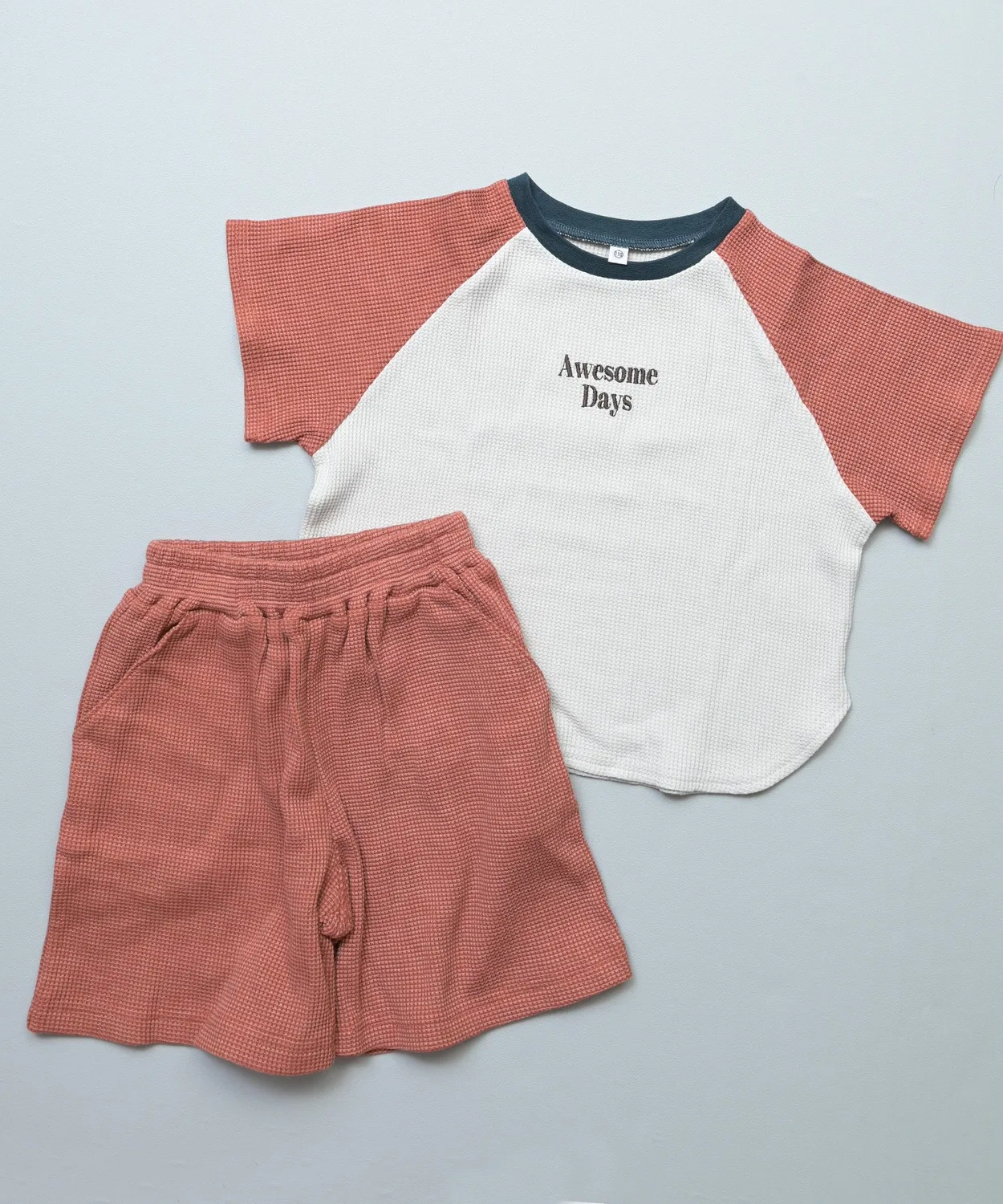 Детский комплект из лонгслива и шорт с принтом, модель Fade Waffle Color Raglan LSP WOW, Orange