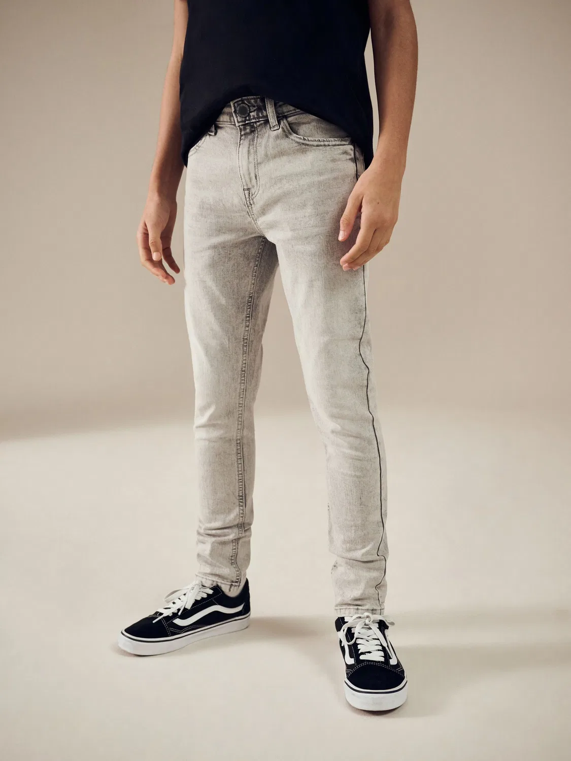 Джинсы классические, скинни, Light Grey Next
