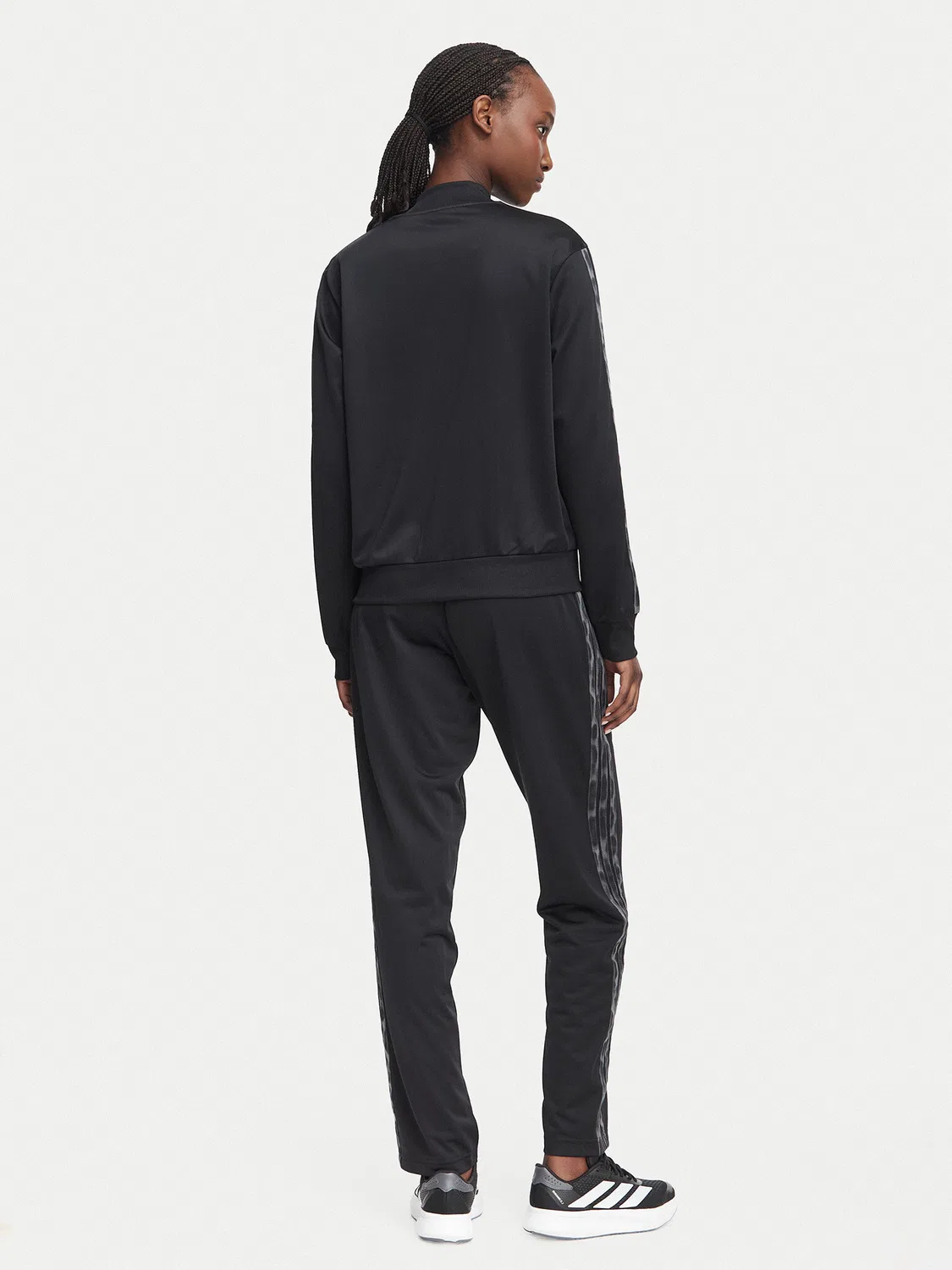 Женский спортивный костюм стандартного кроя Essentials Adidas, черный — фото 2