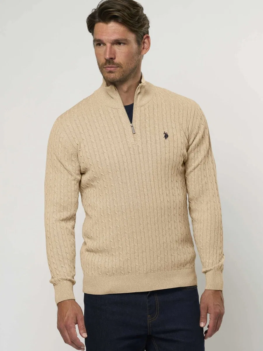 Свитер U.S. Polo Assn. 'UMAmir' в бежевом цвете с пятнистым рисунком — фото 3