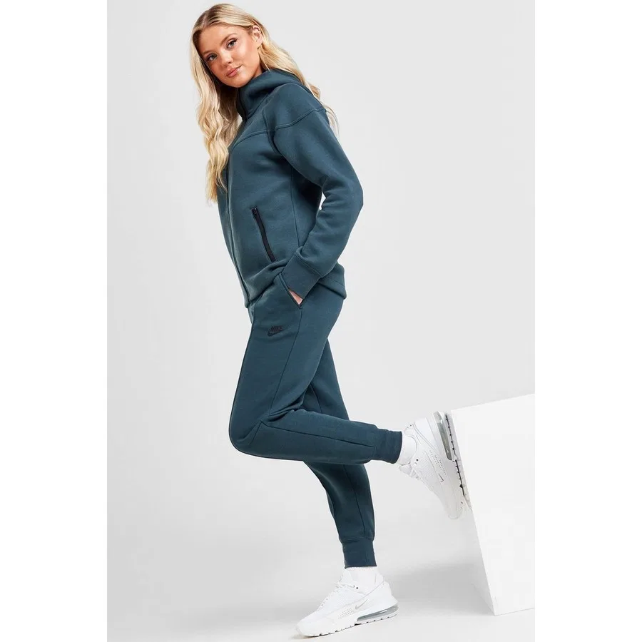Женские спортивные штаны Tech Fleece с зауженным кроем Nike, Темно-зеленый — фото 4