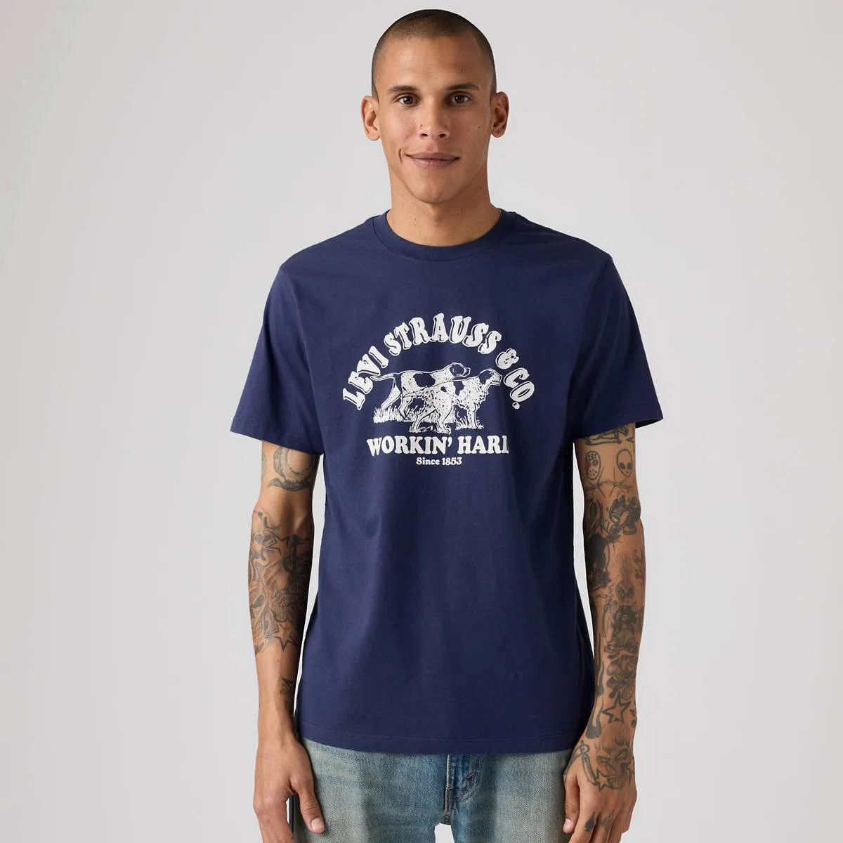 Стандартная классическая футболка с графическим принтом Levi's, By Your Side Naval Academy - Blue