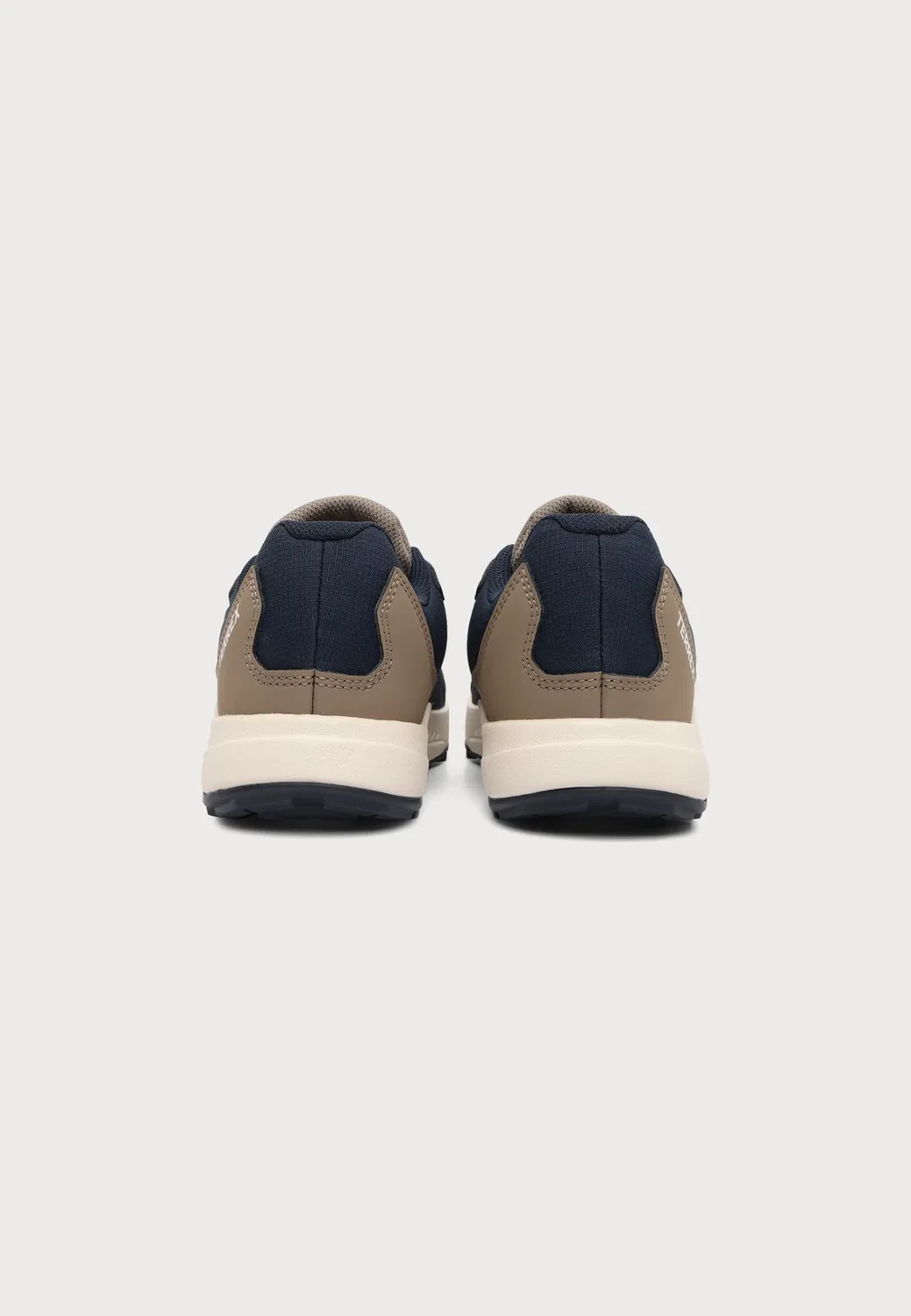 Походные ботинки Anylander унисекс Adidas Terrex, Legend Ink/Wonder White/Khaki — фото 3