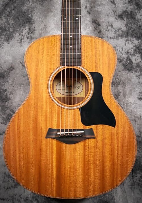

Тейлор - GS Мини красное дерево Taylor GS Mini Mahogany