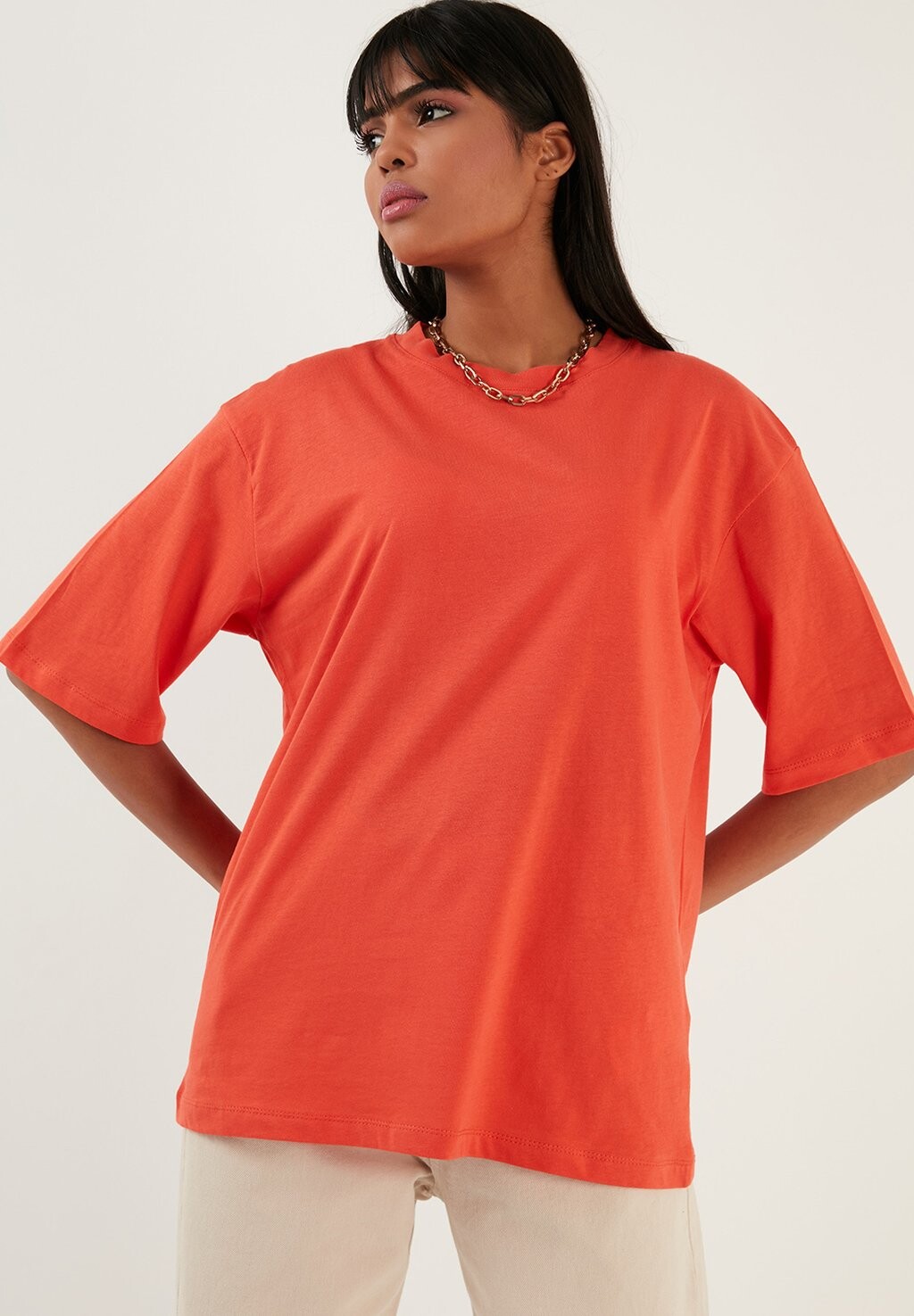 

Футболка базовая LOOSE FIT LELA, цвет brick red