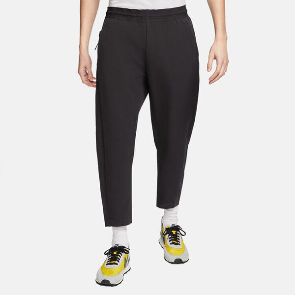 Спортивные штаны Nike Sportswear NSW TECH PACK Woven mid-length Sports Pants Black, черный — фото 4