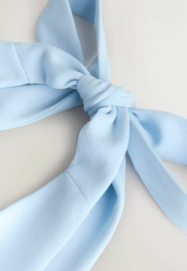 Длинное платье-макси с воротником-халтером Next, Pale Blue — фото 2