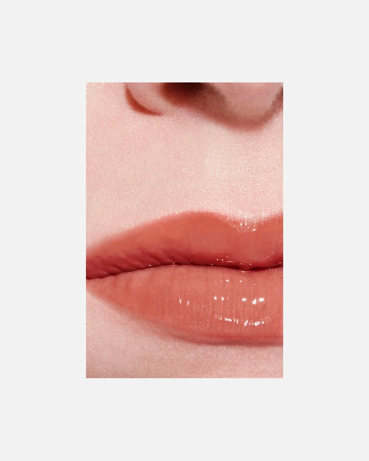 Блеск для губ rouge coco hydra gloss Chanel, 443 - Impertinente — фото 4