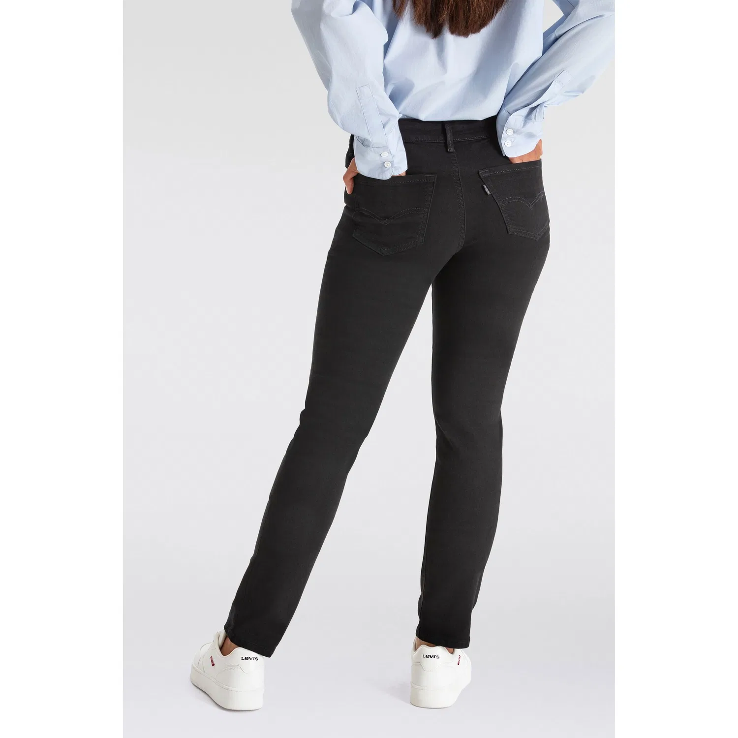 Женские джинсы с зауженным кроем Levi's, Midnight Gaze — фото 2