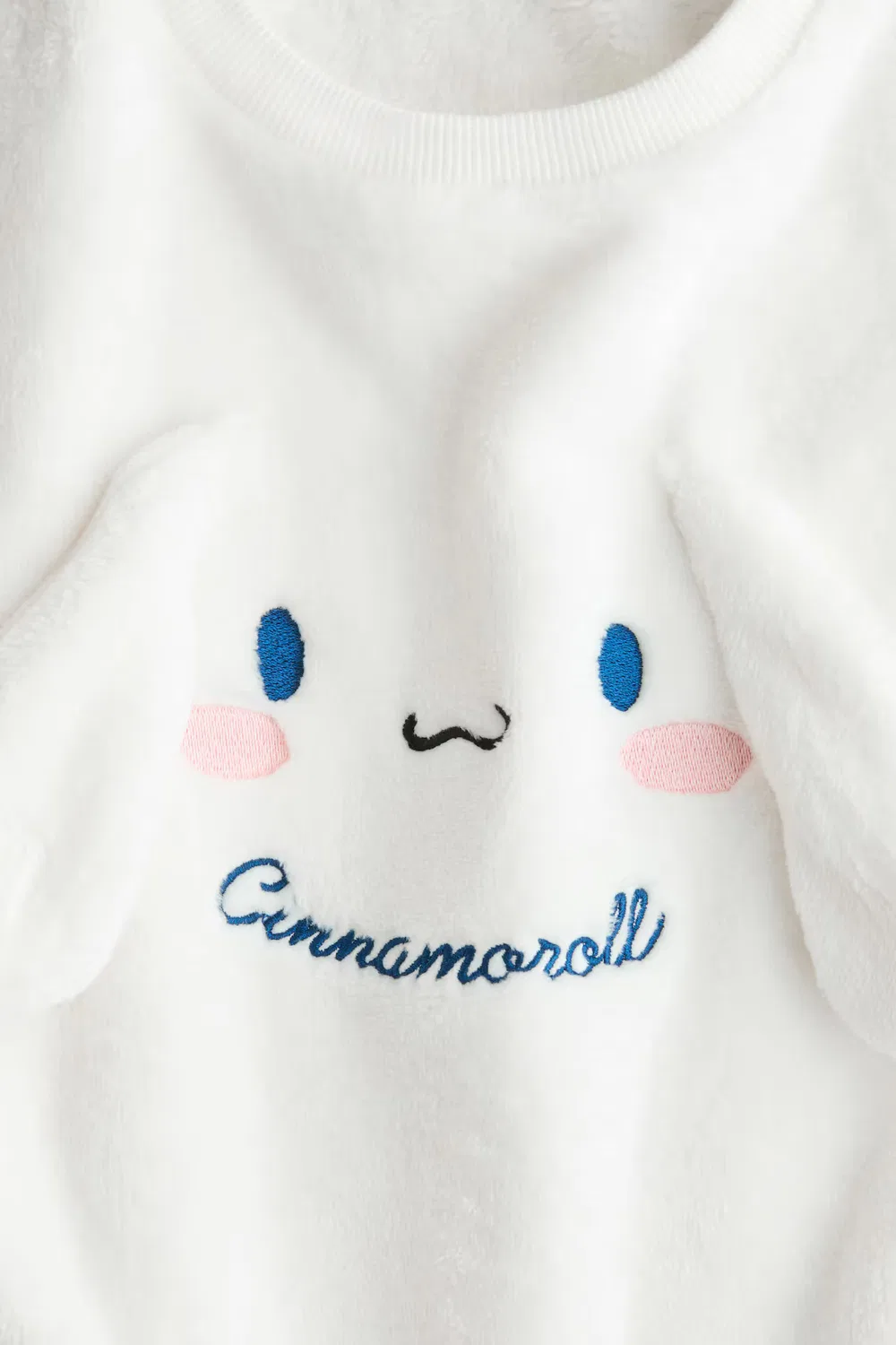 Толстовка из плюшевого флиса с декоративным рисунком H&M, Weiß/Cinnamoroll — фото 2