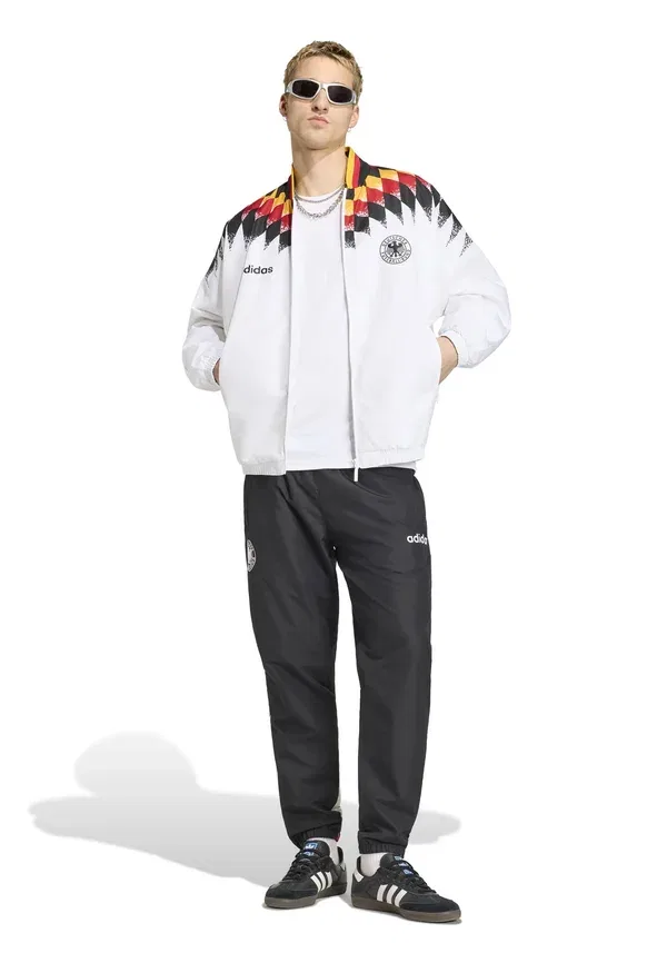 Спортивные штаны сборной Германии 1994 года - форма национальной команды Adidas Originals, черный
