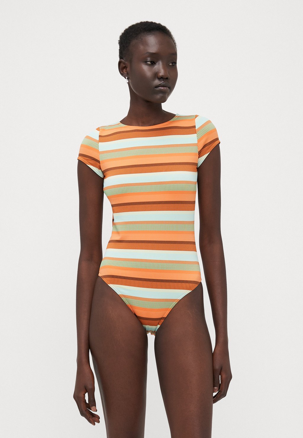 

Купальник SUNSET STRIPE ONESIE Roxy, оранжевый