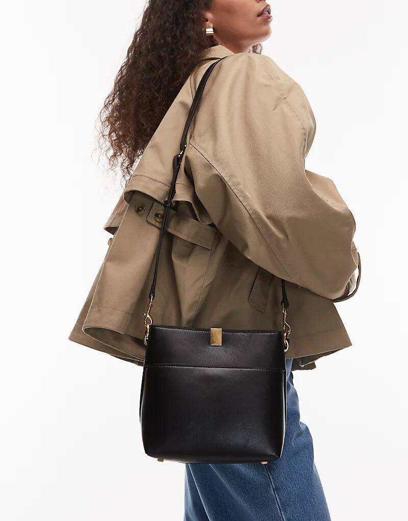 

Сумка-ведро Mango из искусственной кожи с фурнитурой черного цвета