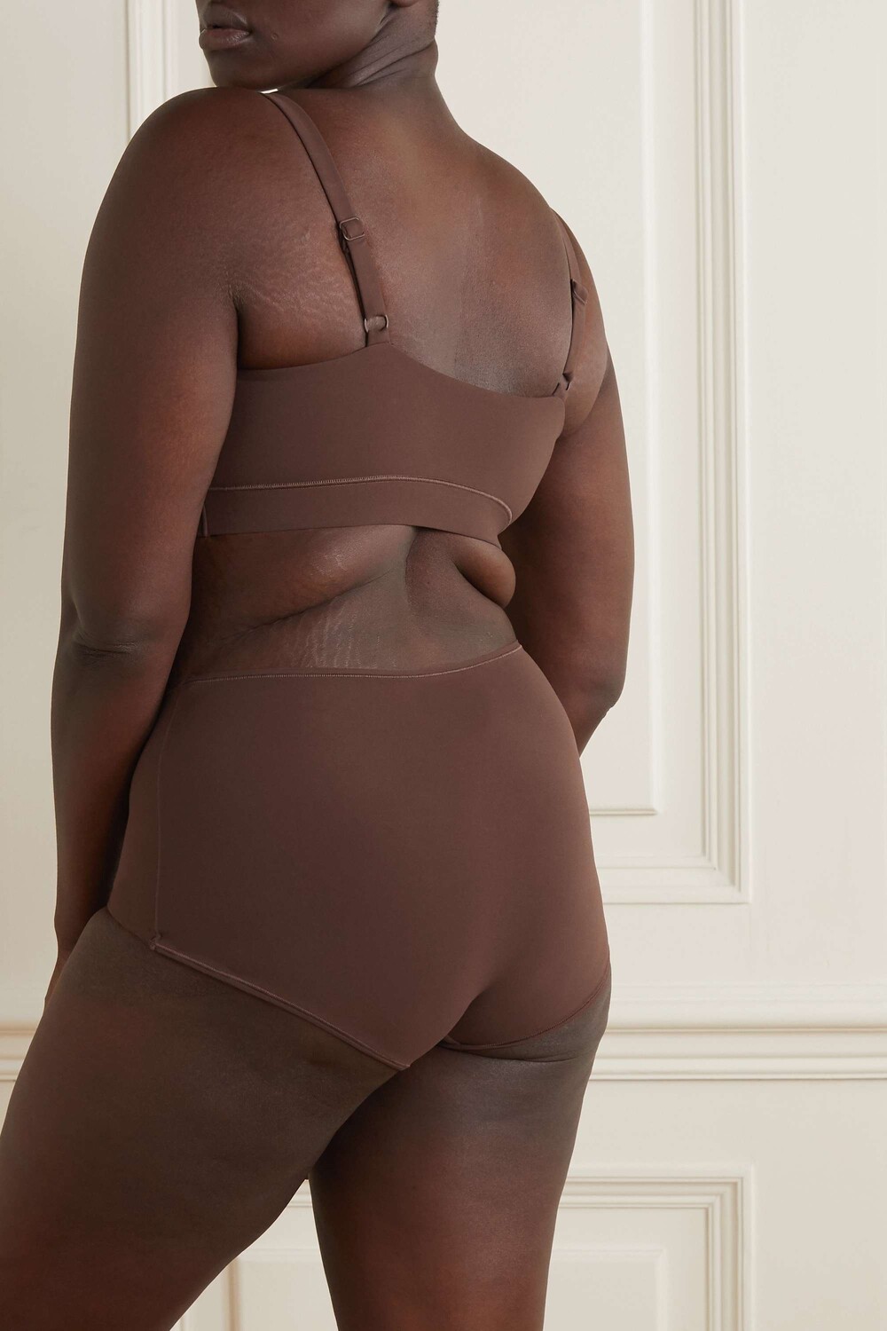 

SKIMS Шорты для мальчиков Fit Everyone - Cocoa, нейтральный