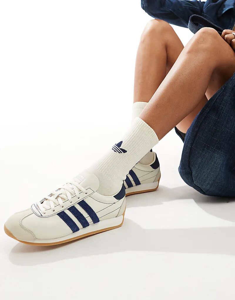 Кроссовки Country OG в кремово-белом и индиго цветах adidas Originals