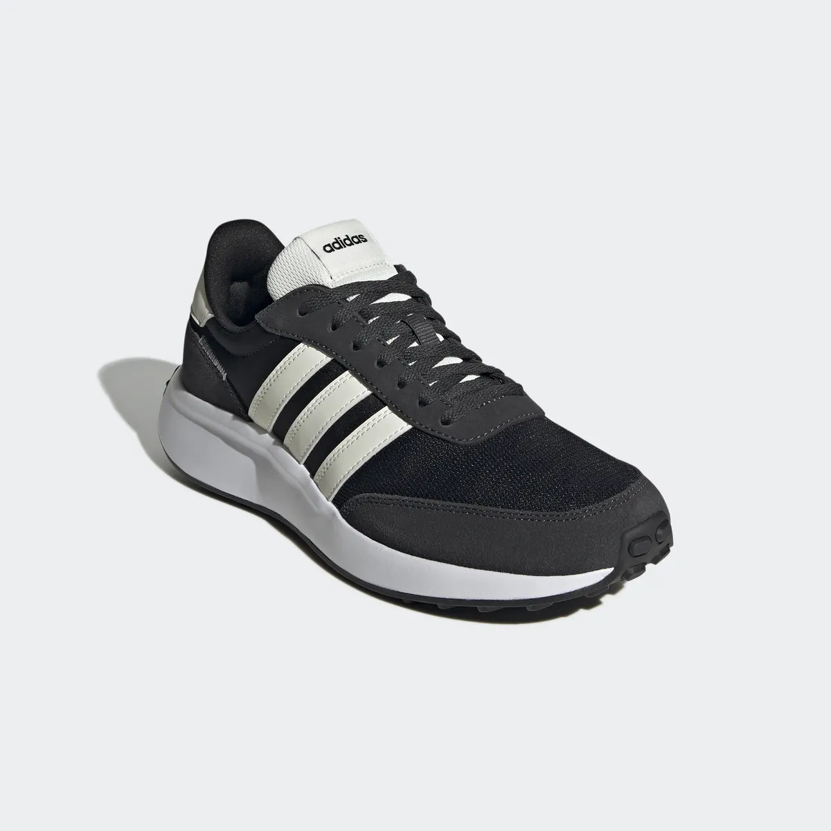 

Спортивные кроссовки adidas "RUN 70S" Adidas Sportswear, черный