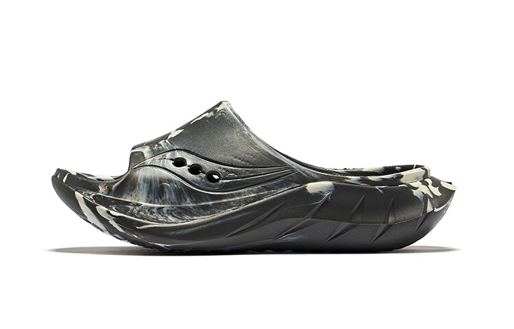 

Шлепанцы унисекс темно-серый рис Saucony