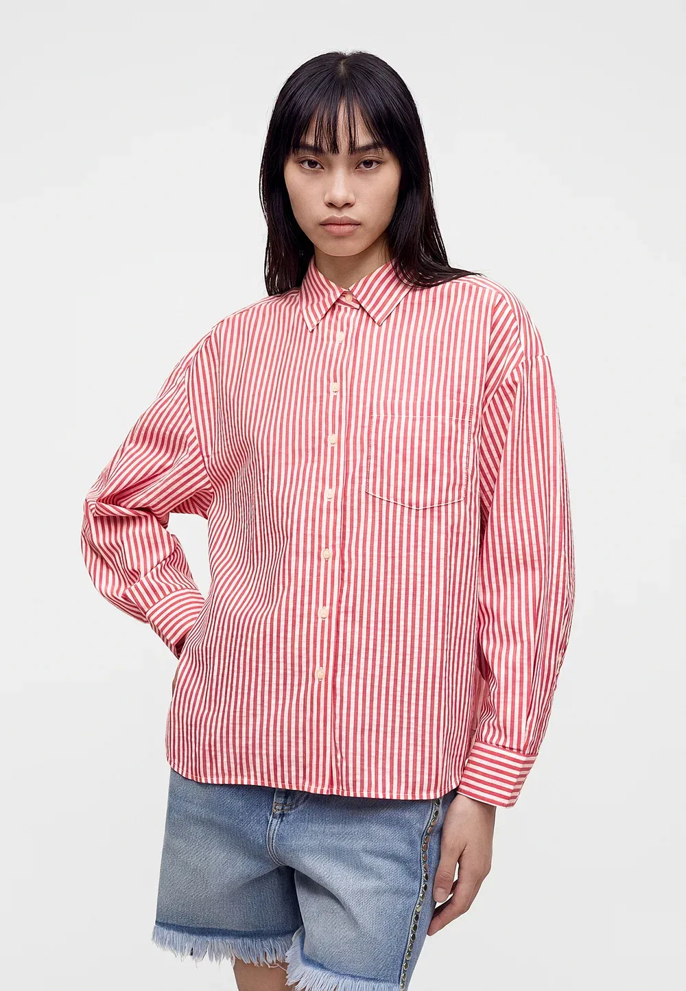 Большая рубашка из сирсакера - блузка на пуговицах Gap, Red — фото 4