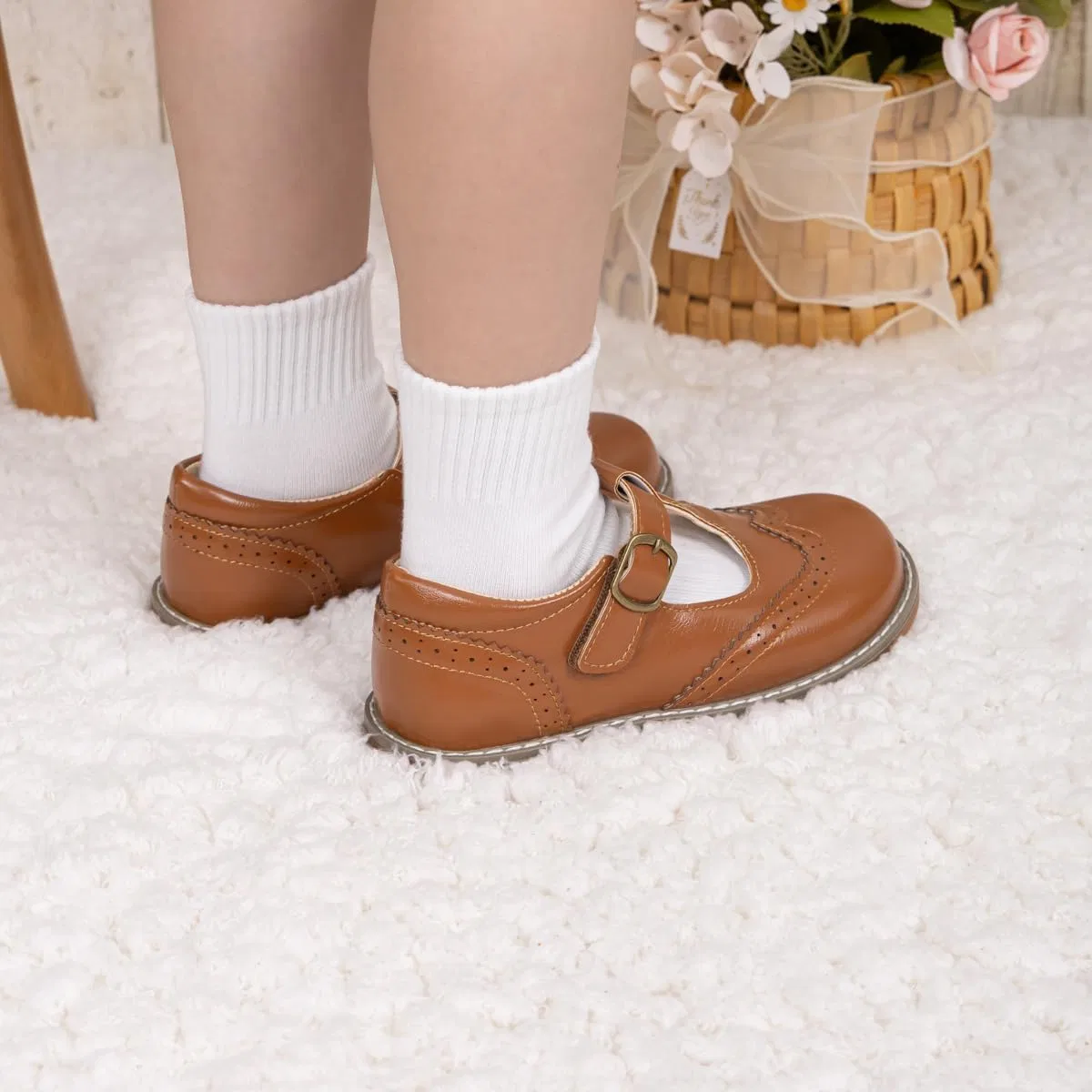 Детские туфли-балетки для девочек с бантом Mary Jane Bellocasa, Light Brown — фото 2