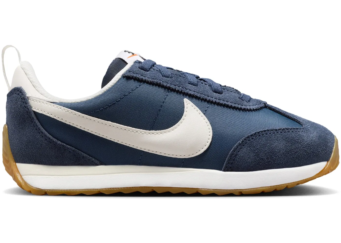 Детские кроссовки Lifestyle Nike Pacific Nike, Midnight Navy/Black/Safety Orange/Sail