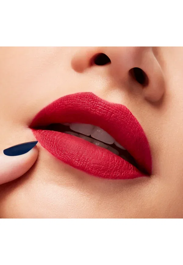 Жидкая помада Full Coverage Locked Kiss Ink, Mac, gossip, 4 мл, цвет gossip — фото 4
