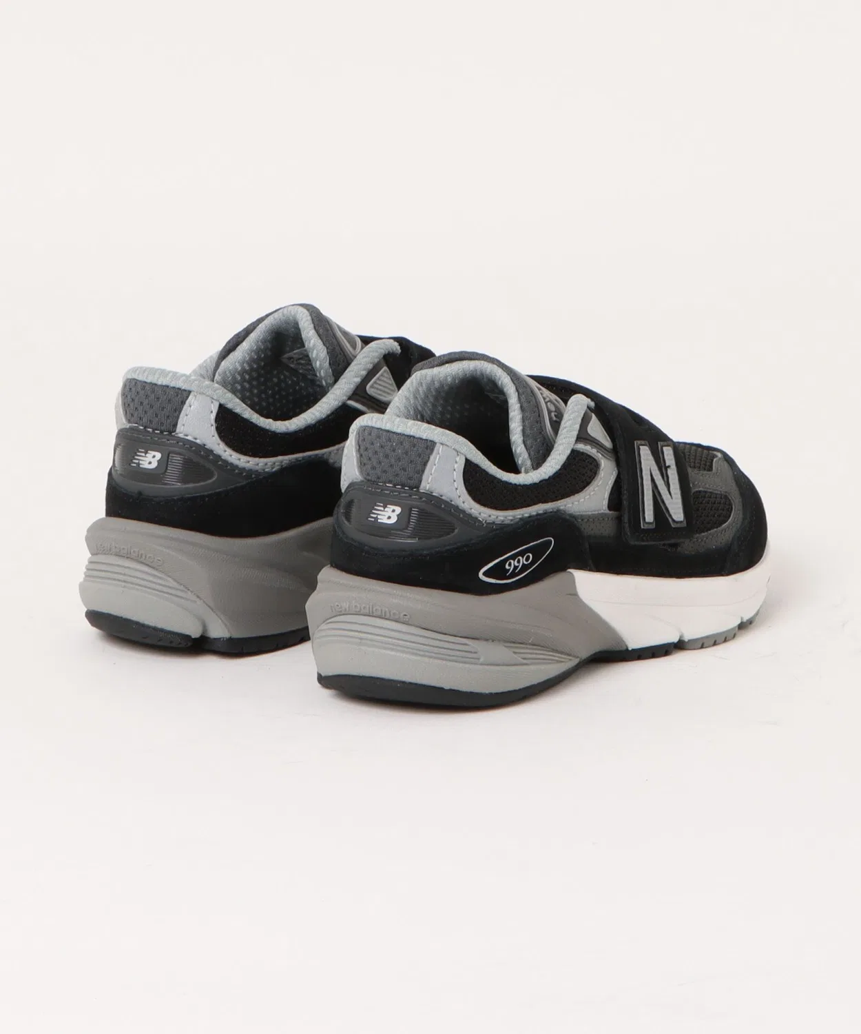 Детские кроссовки с липучкой PV990 New Balance, Black — фото 2