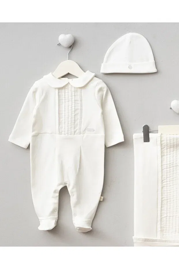 Детский комплект для выписки из роддома с воланами 3 предмета Mert Baby, White — фото 4