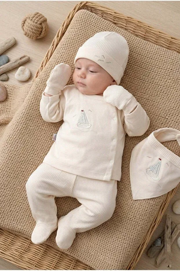 Детский комплект рубашек для мальчиков хлопковый с корабликом Zeynuko, Cream