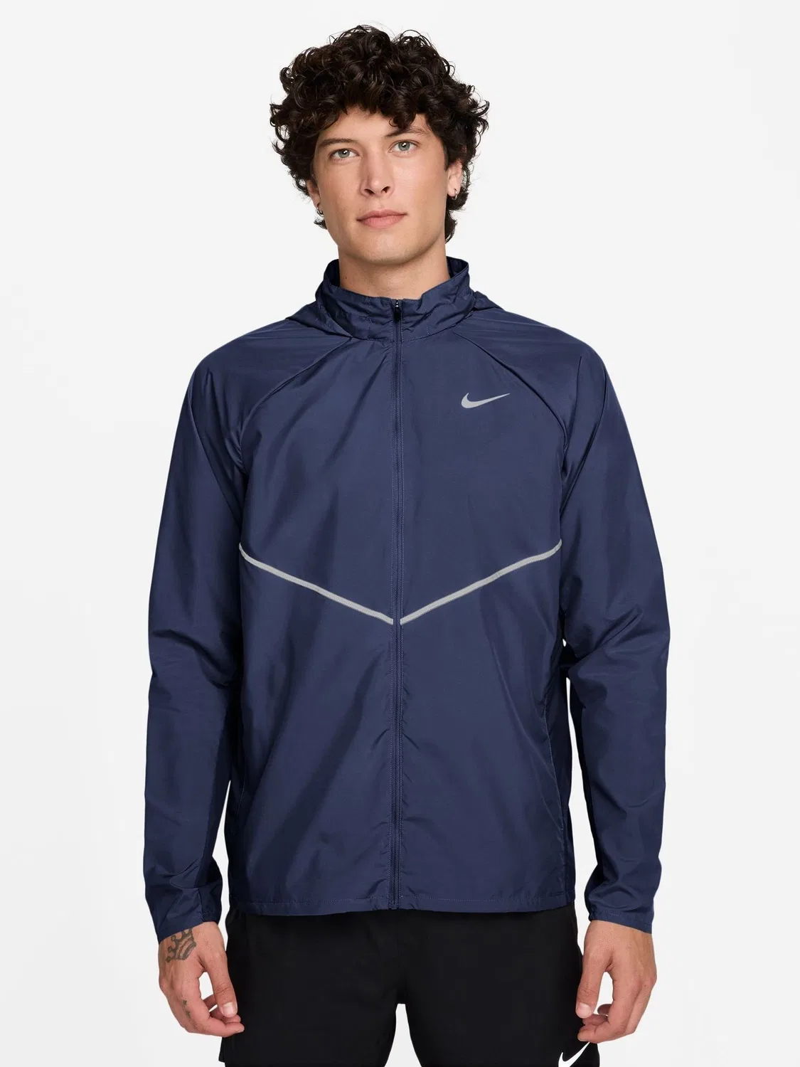Темно-синяя беговая куртка Nike Midnight Miler UV Repel — фото 2
