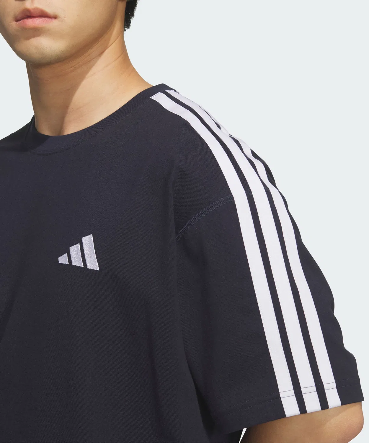 Мужская футболка свободного кроя с принтом три полосы Essentials Plus Adidas, Blue — фото 3
