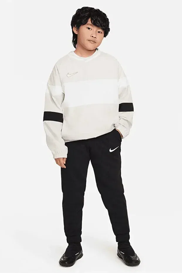 Детские спортивные штаны для девочек зауженные Nike, Black — фото 3