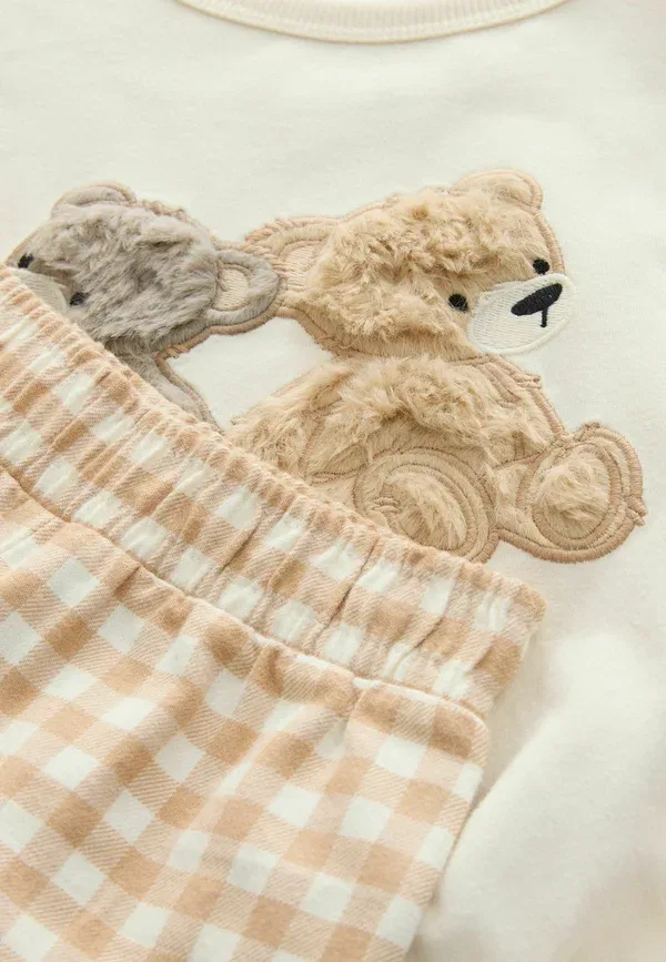 Пижамный комплект из хлопка Regular fit с bottoms set Next Ecru Brown Aspen Bear — фото 2