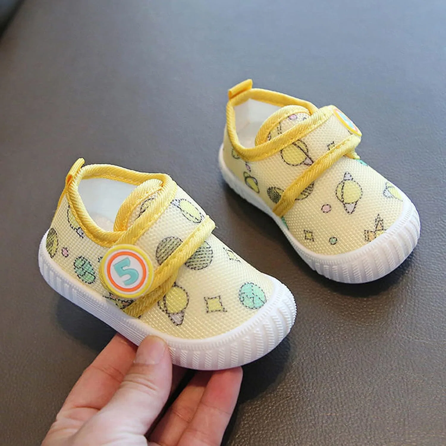 Детские кроссовки для девочек с нескользящей подошвой Calling Shoes 5 Yellow, Yellow — фото 2