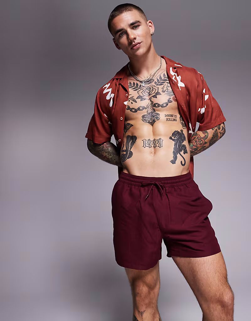 

Короткие шорты для плавания ASOS DESIGN бордового цвета