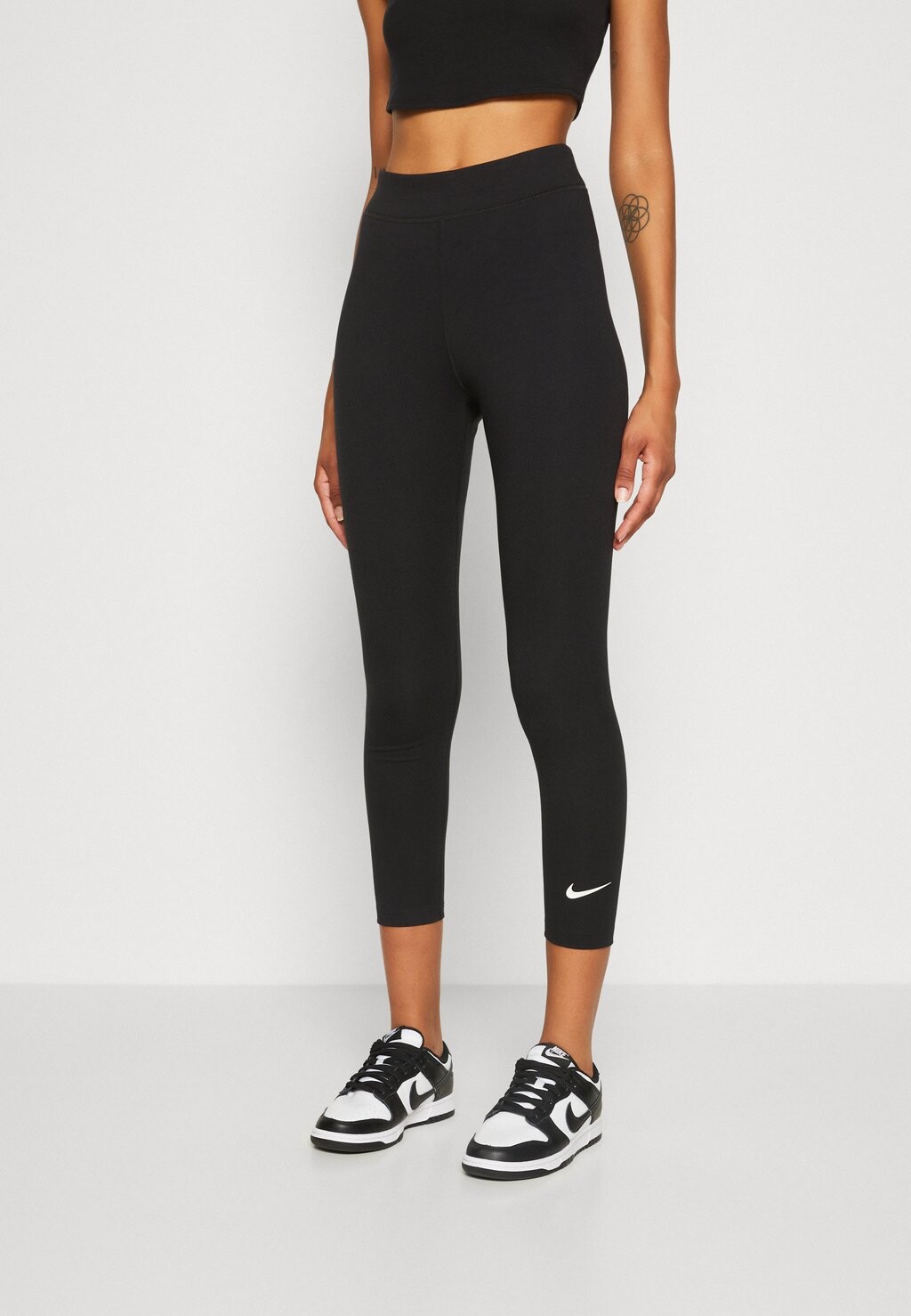 

Леггинсы Nike