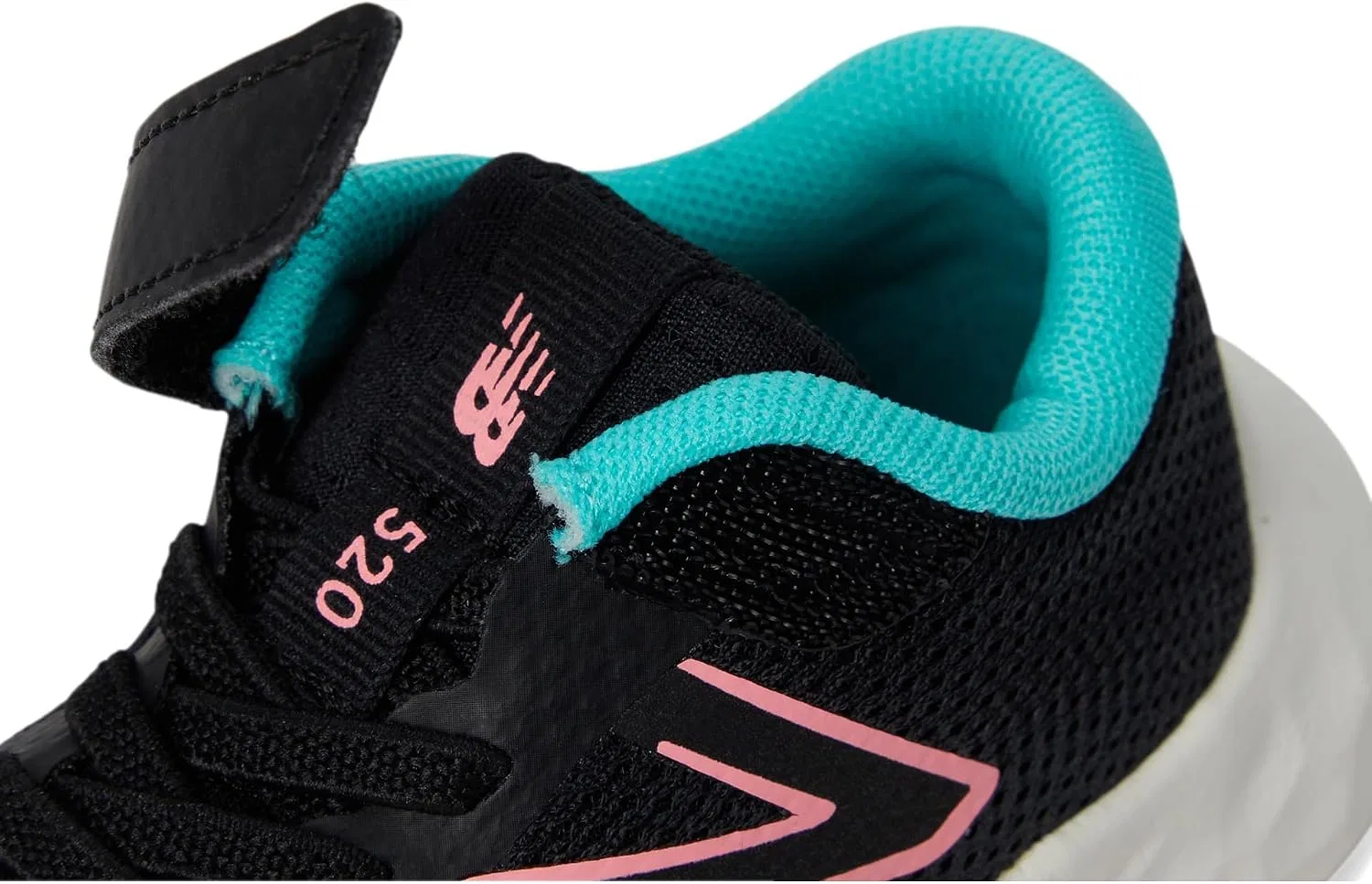 Детские кроссовки для девочек с банджи-шнуровкой New Balance, Black/Ultra Pink/Cyber Jade — фото 2