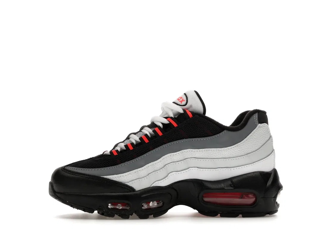 Детские кроссовки Lifestyle Nike Air Max 95 Recraft, White/Infrared 23 — фото 3