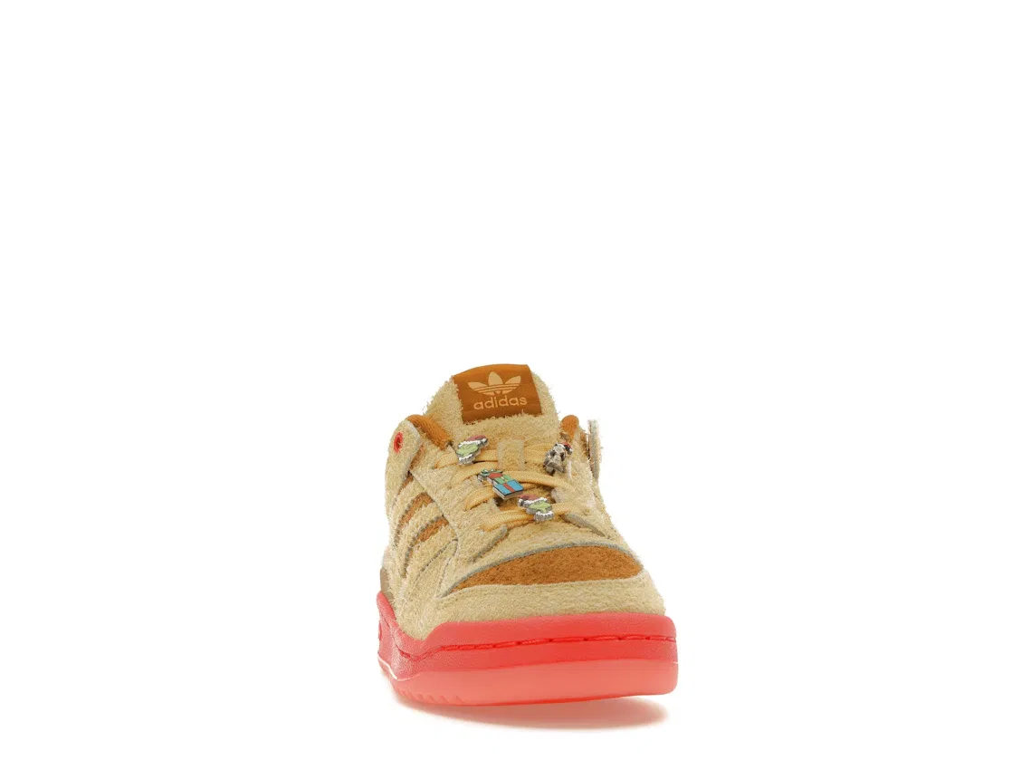Детские кроссовки Lifestyle Adidas Forum Low The Grinch Max, Oat/Bright Red/Bronze Strata — фото 2