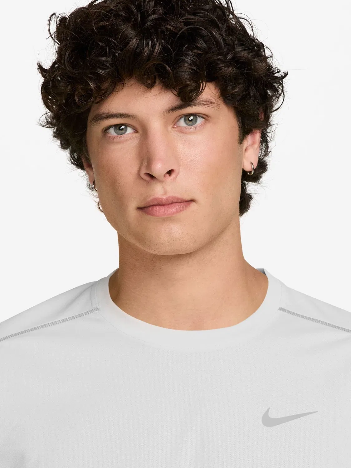 Футболка беговая Miler Dri-FIT UV Nike, белый — фото 3