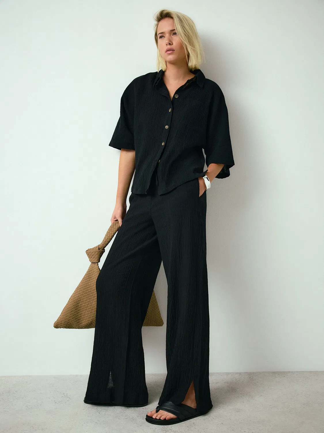 Широкие брюки с фактурой, Black Textured Wide Leg Trousers with Linen Next, черный