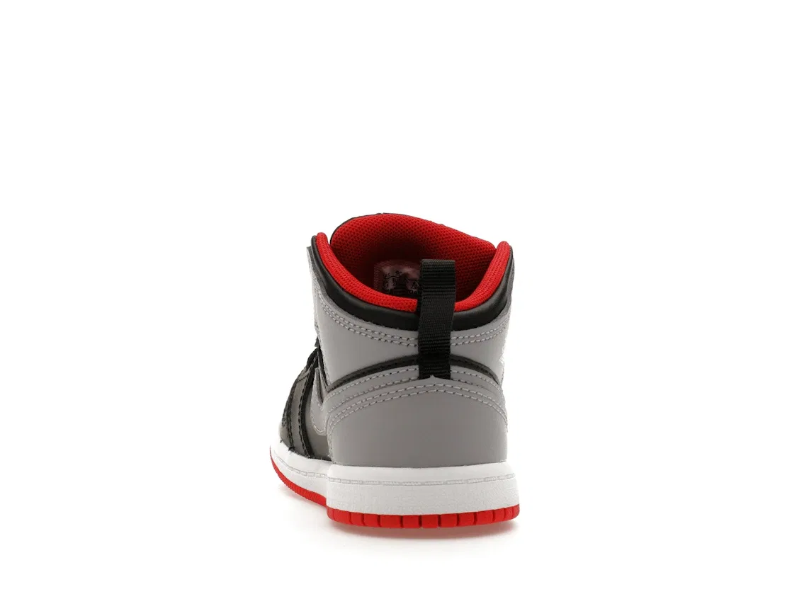 Детские кроссовки Lifestyle с высоким берцем Jordan 1 Mid Jordan, Black/Fire Red/White/Cement Grey — фото 4